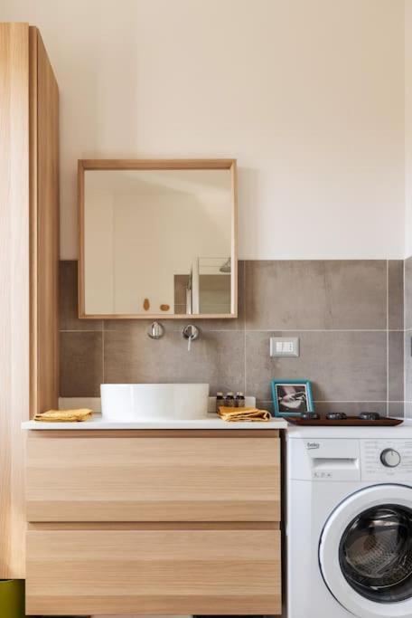 Apartmán Schiavoni Flexyrent Wifi Milán Exteriér fotografie